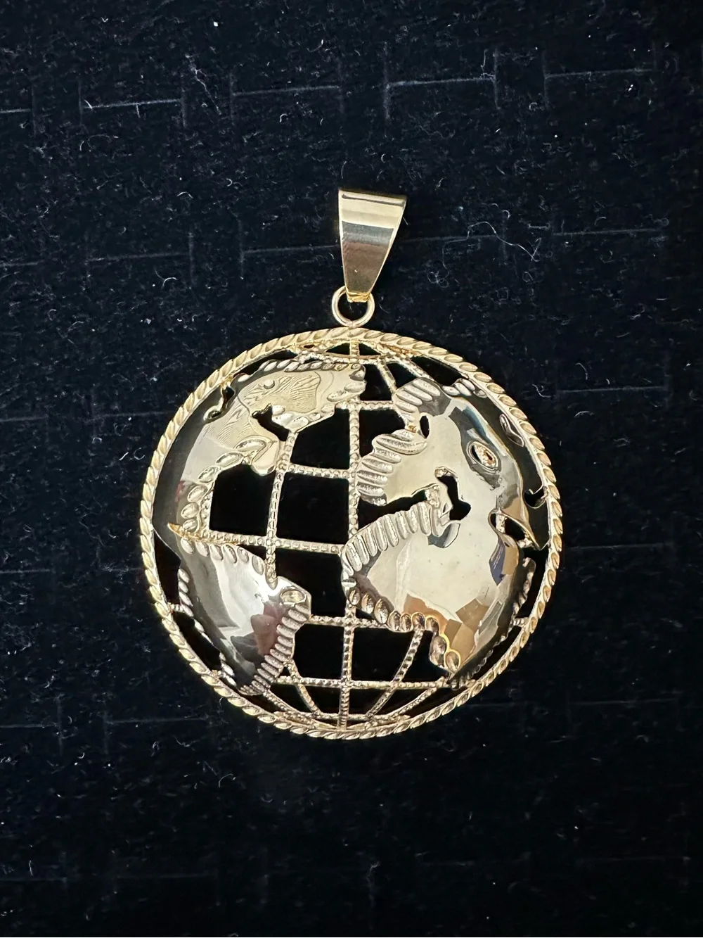 New Gold stainless steel Globe Pendant charm - 58.2 grams